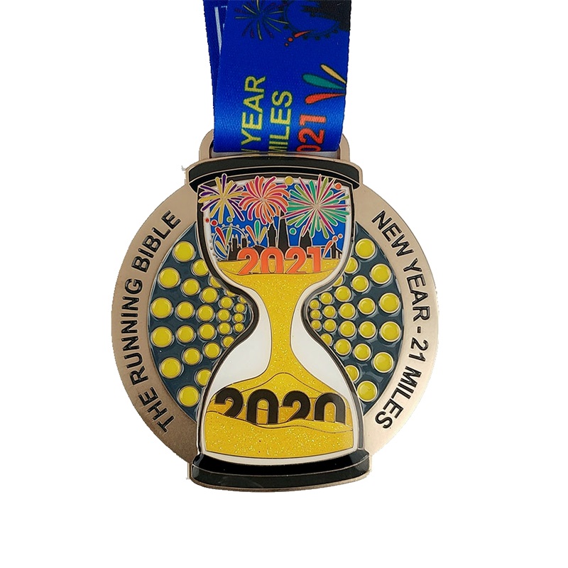 Médailles de course de vacances uniques 7/8 pouces de moulage métallique Médaille d\'Halloween de Noël Nouvel An Jolie médailles