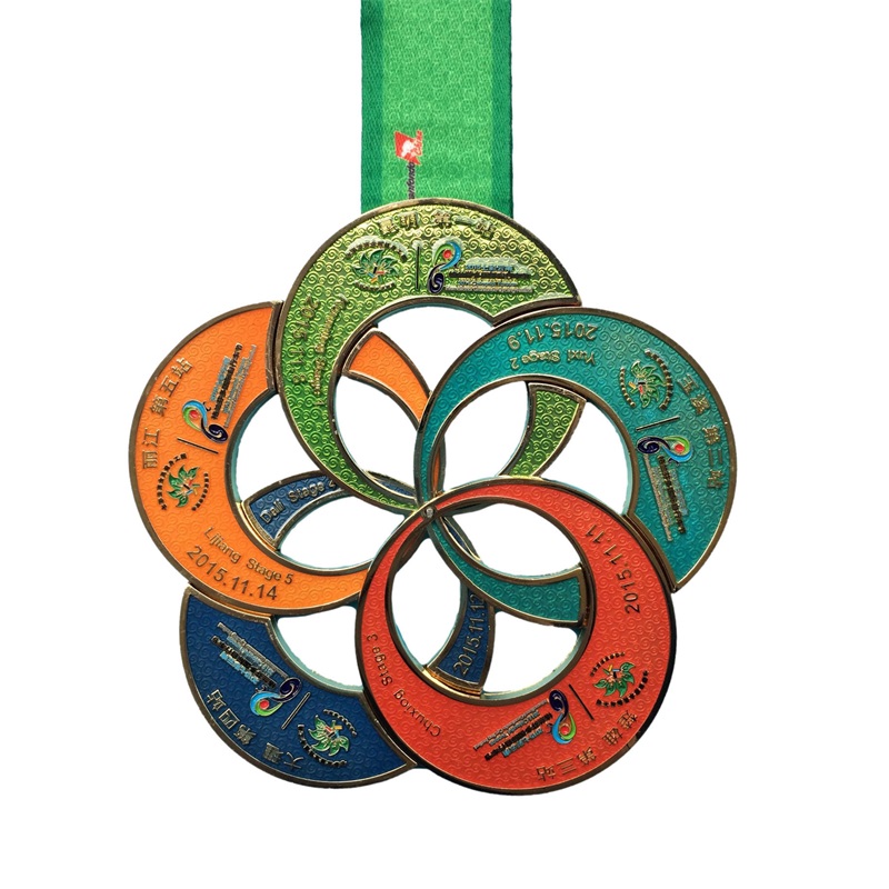 Trophées et médailles personnalisées Sports Sports Médailles de cyclisme Médaille de cyclisme Ribbon Metal Football 3D Médaille de verrouillage